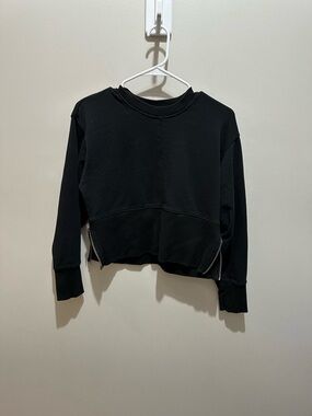 DKNY Sport Cropped Black Crewneck Sweatshirt
